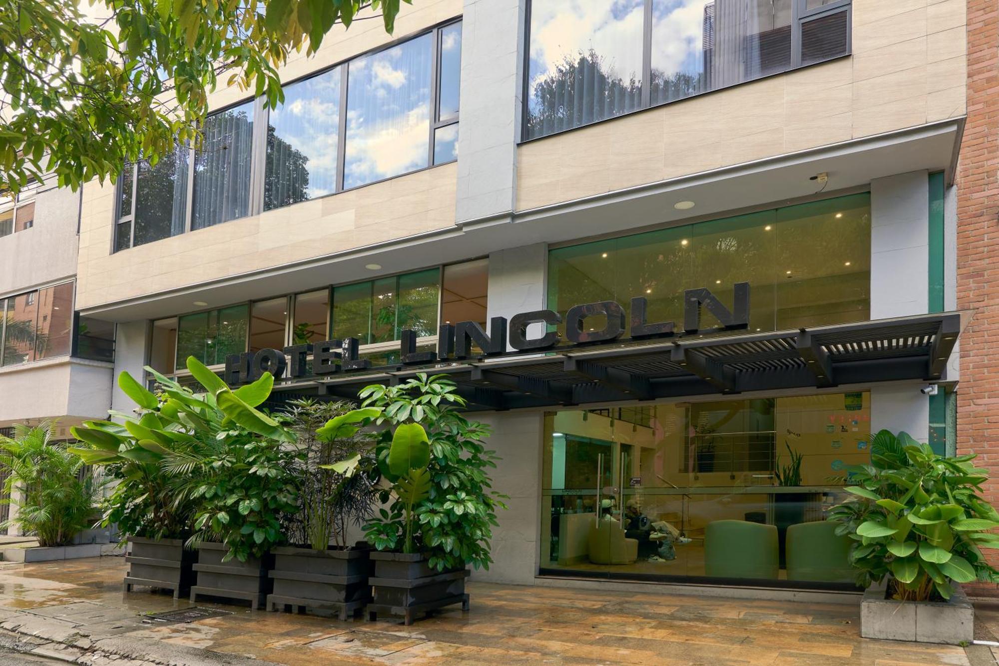 Lincoln Hotel 4*